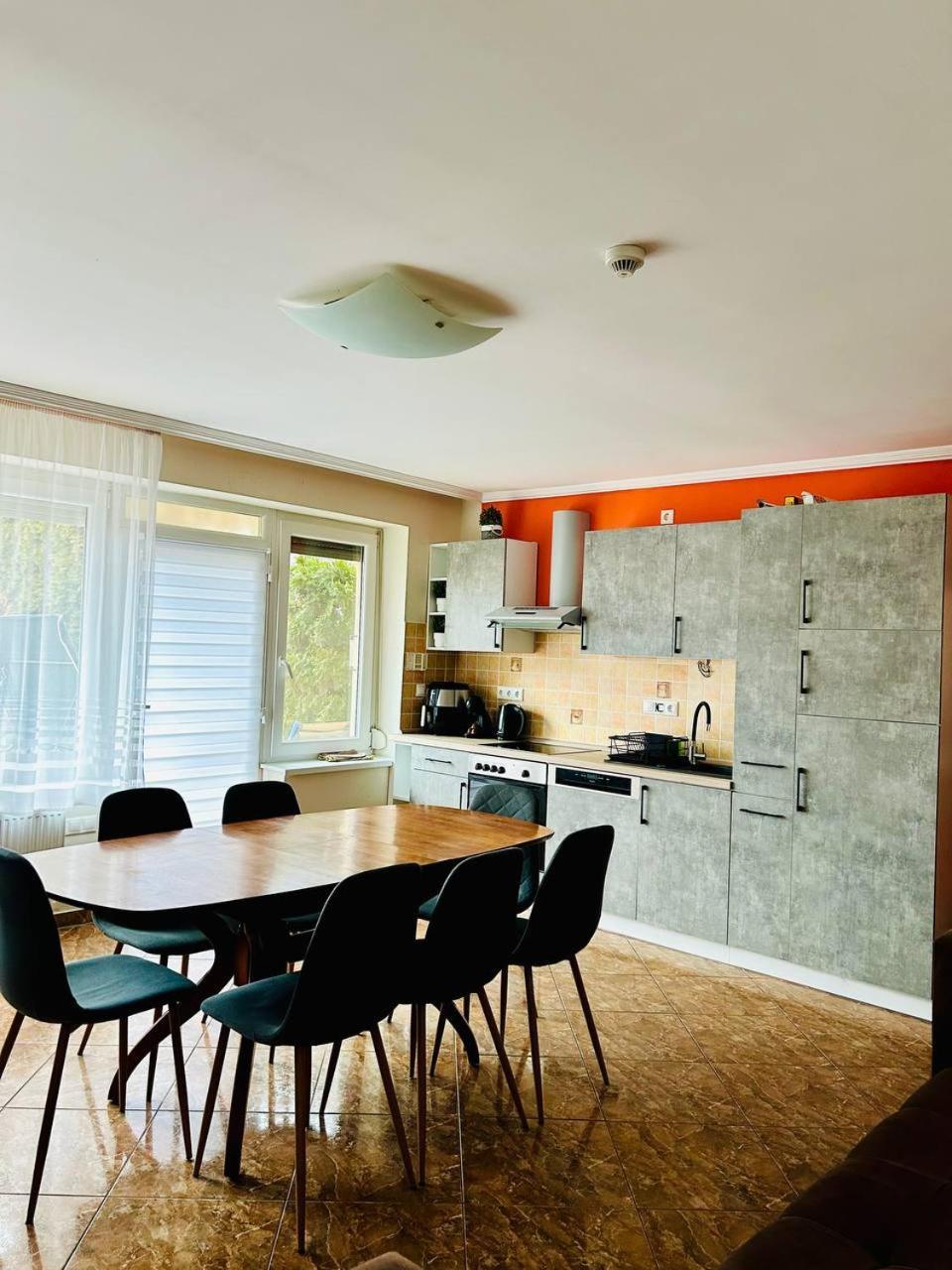 Rose Vip Apartman Villa Hajdúszoboszló Eksteriør billede